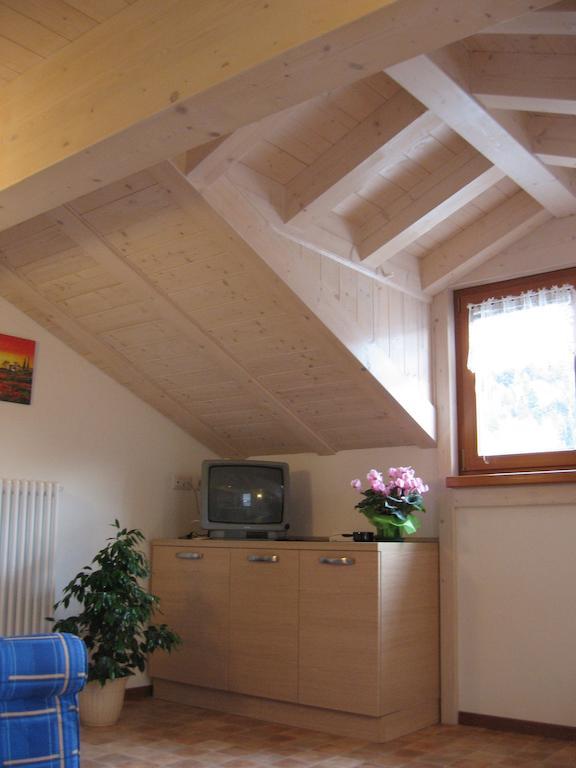 Casa Rondine Apartment Molveno Room photo